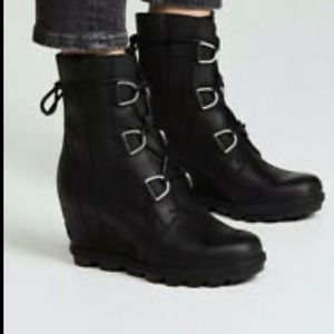 Sorel Artic Wedge Lace Up leather Wedge